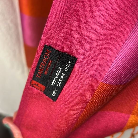 Brightly colored heavy silk wrap/scarf - Picture 3 of 4